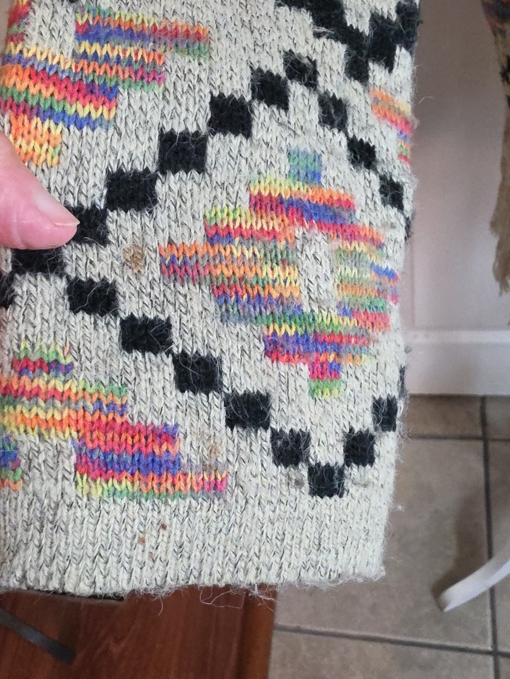Montanaco Fringe Cardigan - Picture 4 of 12
